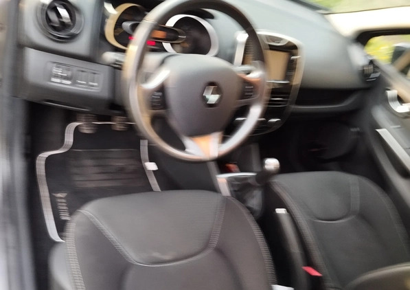 Renault Clio cena 29900 przebieg: 135000, rok produkcji 2015 z Polanów małe 137